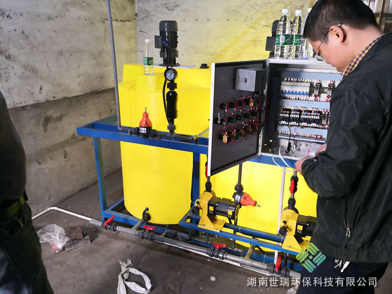 株洲縣奔鹿瓷廠脫硫項目安裝圖